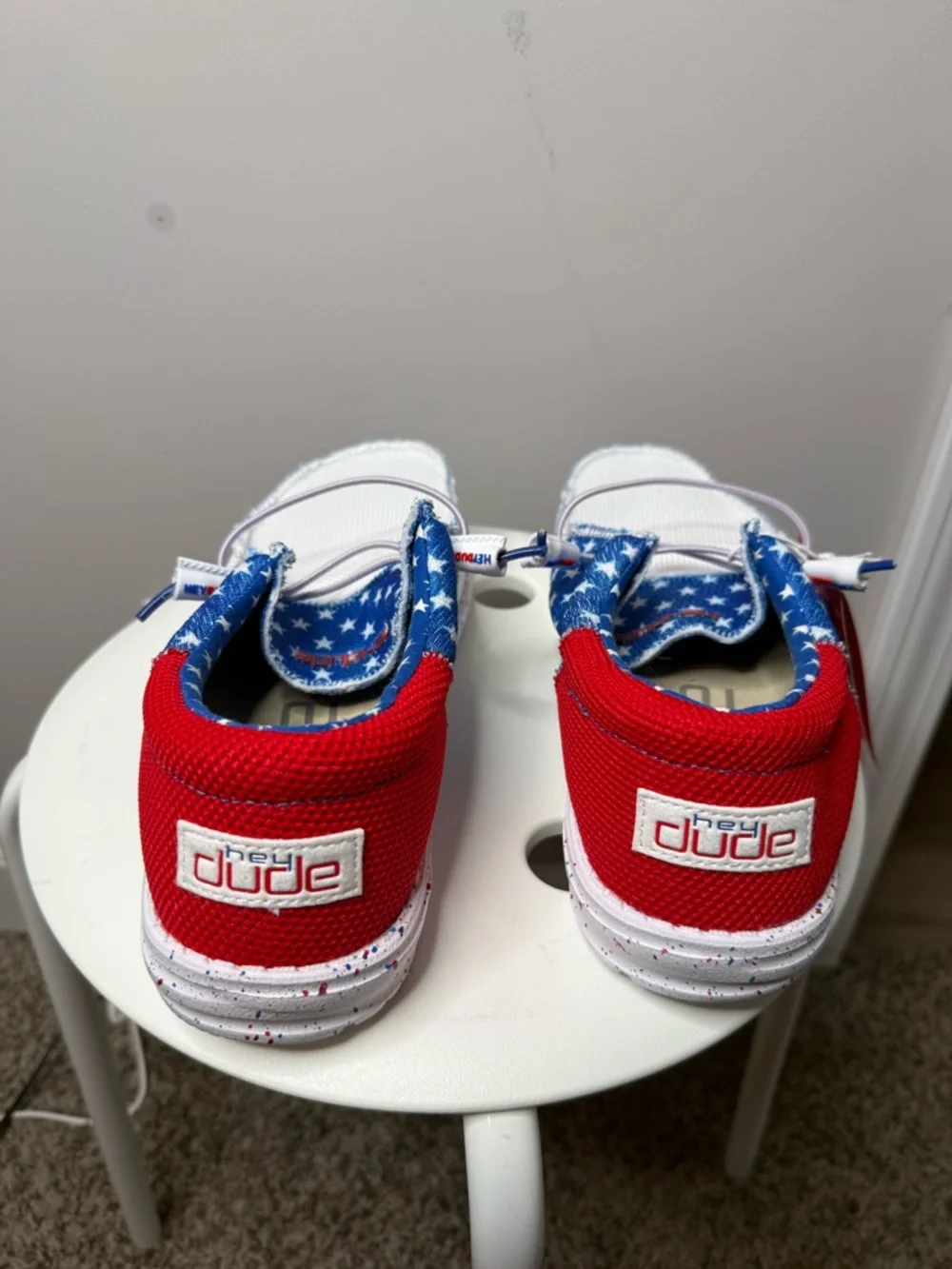 Hey Dude Men’s Wally Sox - Size 10 - Picture 2 of 6